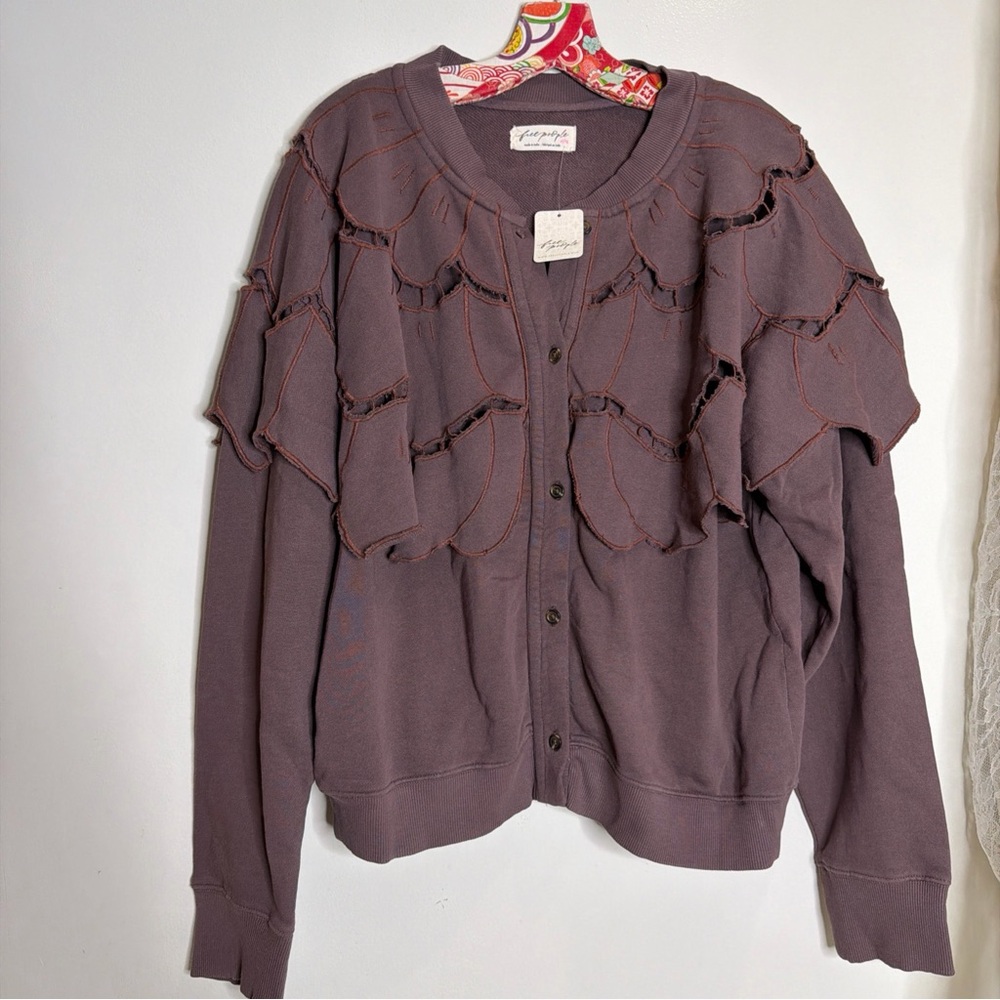 Free People Fluttercape Sweatshirt Cutwork Embroidered Cape Cardigan XL - Picture 5 of 8